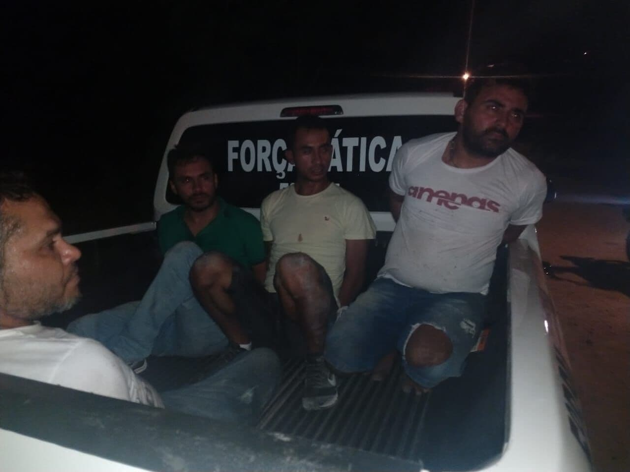 Polícia prende três homens e apreende armas após perseguição e tiroteio em João Pessoa