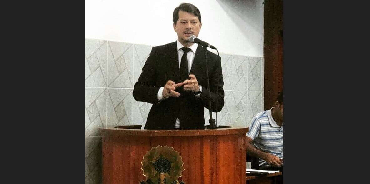 Advogado citado por delator da Calvário é socorrido para hospital após tentar contra a própria vida