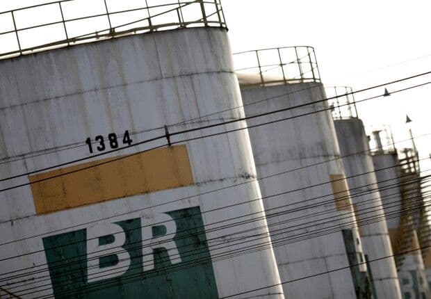 Petrobras demite funcionários envolvidos na Lava Jato