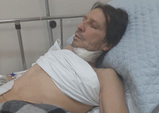 Asa Branca é internado novamente e mulher é informada por médico que não há nada a ser feito