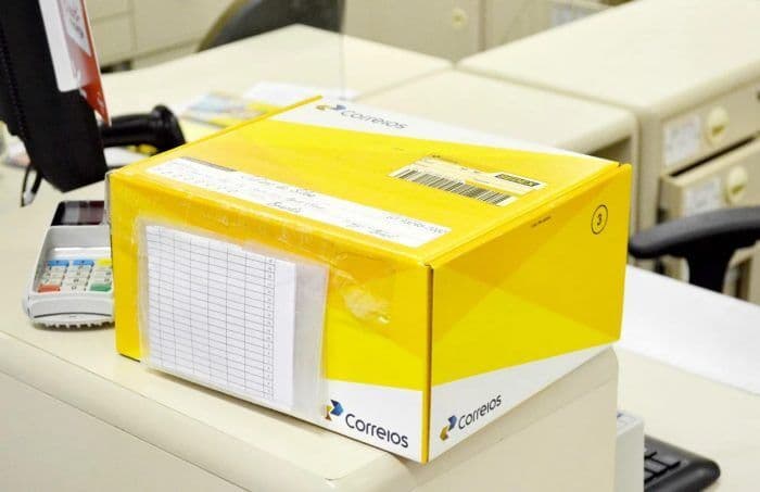 Encomenda dos Correios agora pode ser entregue na casa do vizinho