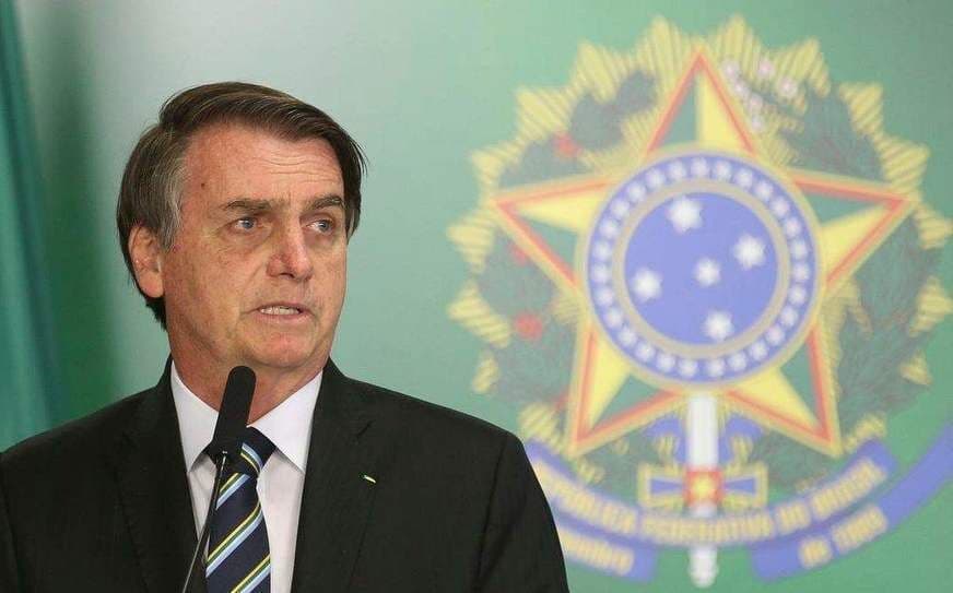 Bolsonaro chama para protestos do dia 15 em vídeo no Twitter