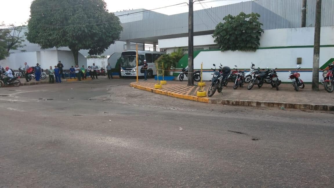 Quase 2.500 motoristas de empresas de ônibus de João Pessoa seriam demitidos e juiz do TRT determina manutenção dos empregos