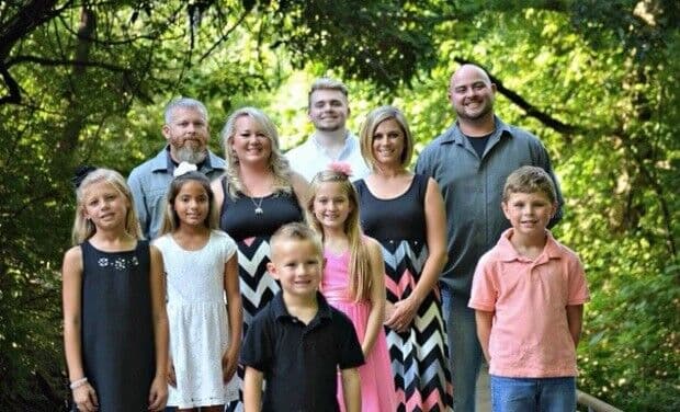 Coronavírus: mulher se isola com marido, seis filhos, o ex e a namorada dele