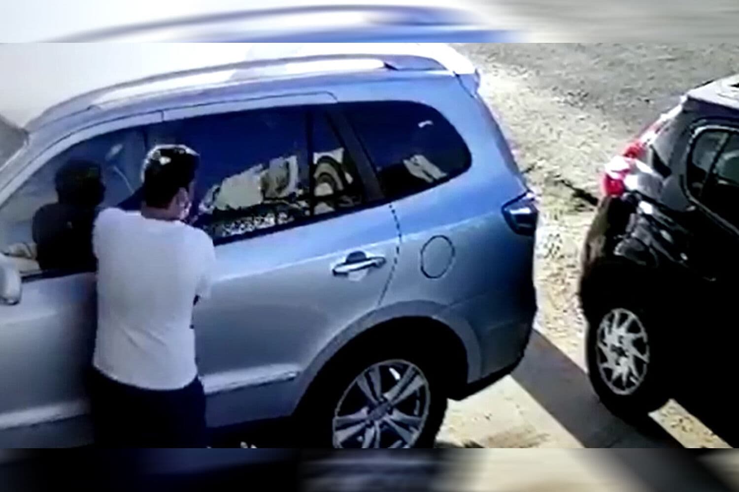 Dupla é presa suspeita de arrombar carro e furtar bolsa em João Pessoa, além de outros furtos em veículos