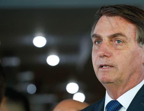 'Se não tem norma, faz', diz Bolsonaro sobre a reabertura de academias e salões de beleza