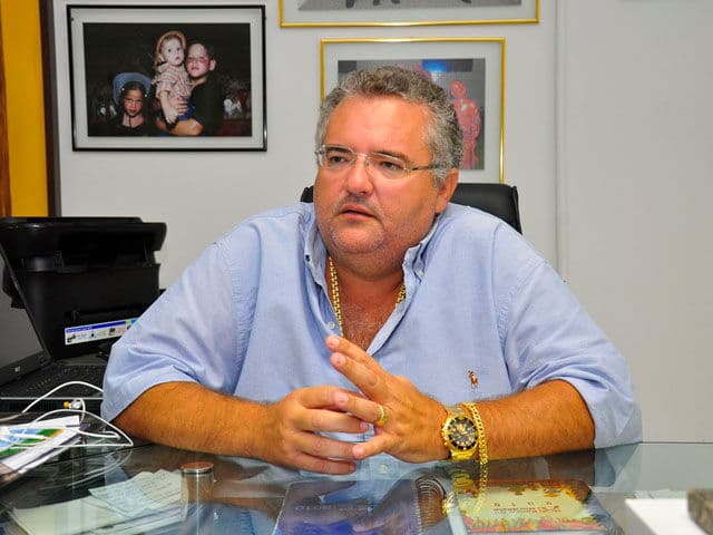 Dono da Facene, Eitel Santiago Silveira, é levado às pressas para Hospital Albert Einstein com suspeita de Covid-19