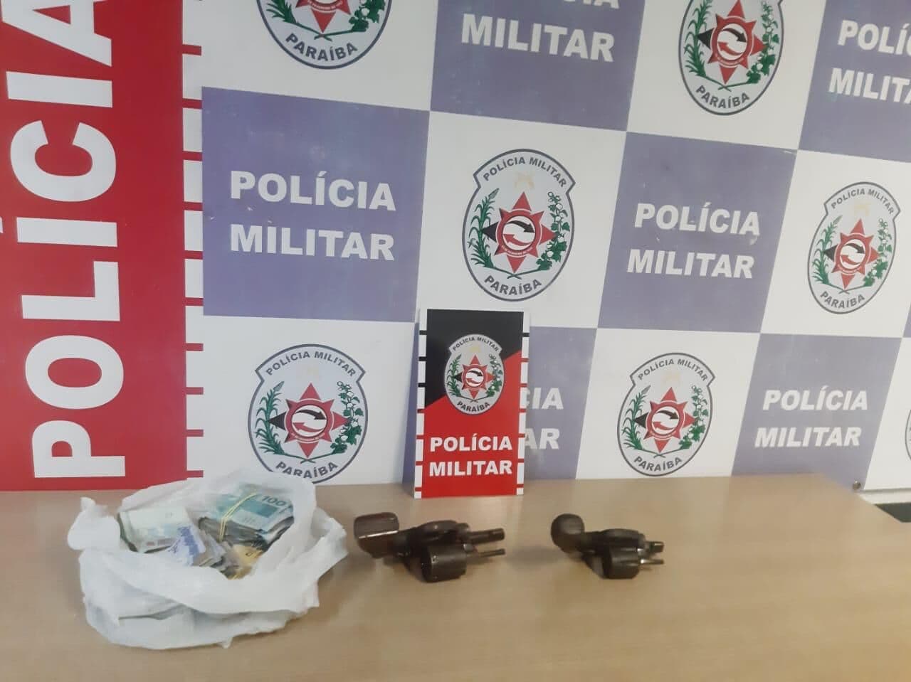Operação da Polícia Militar prende cinco pessoas e apreende oito armas de fogo em João Pessoa