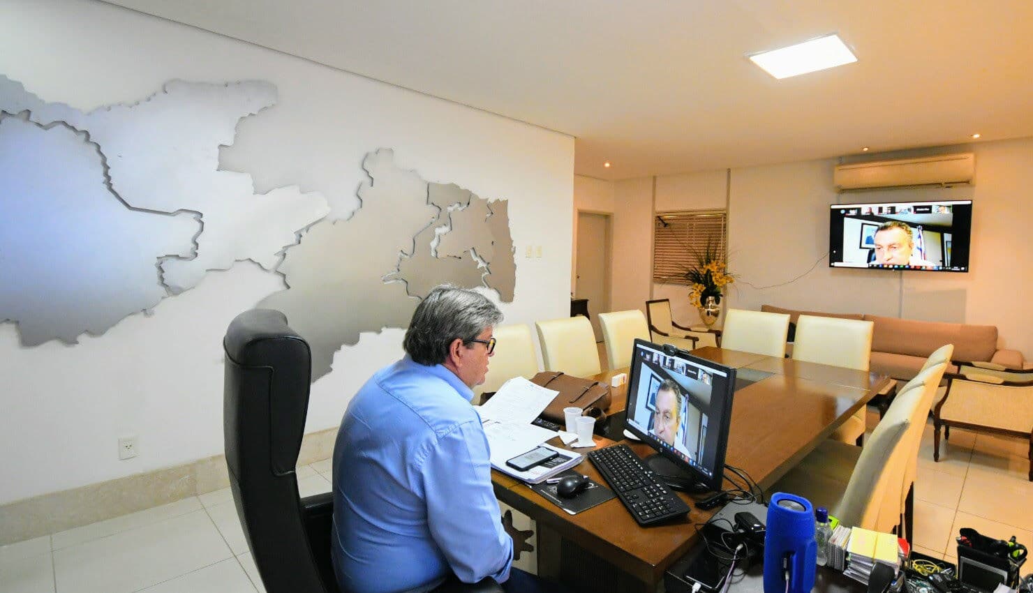 Governador deverá vetar lei que prevê descontos nas mensalidades e sancionar lei sobre suspensão de cobrança dos consignados