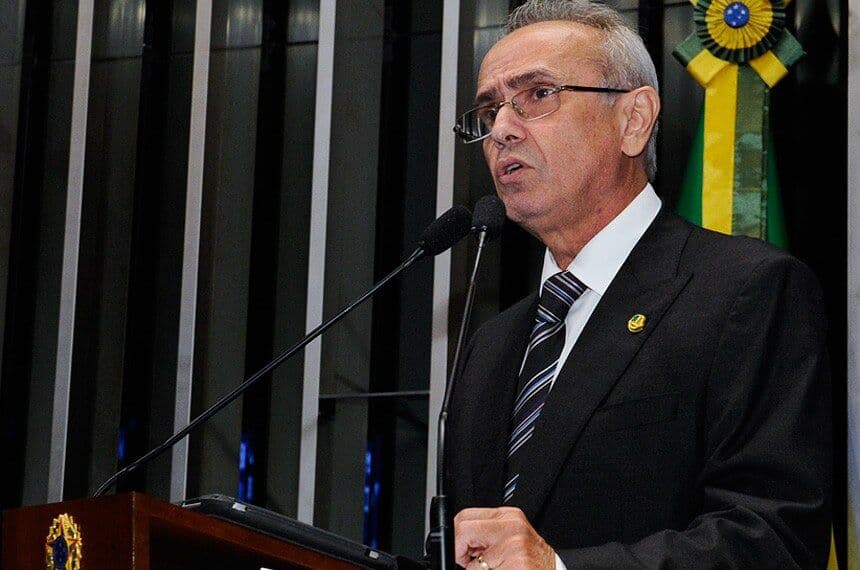 Sinalizando candidatura, Cícero Lucena não descarta apoio do governador e diz: "vou responder a João Pessoa para quê eu quero ser candidato"