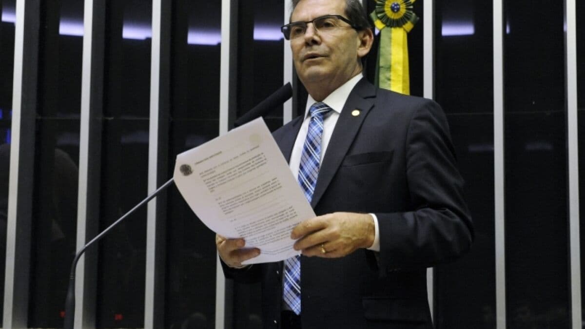 Congresso deve derrubar veto de Lula sobre Dosimetria e penas do 8 de janeiro poderão ser revistas