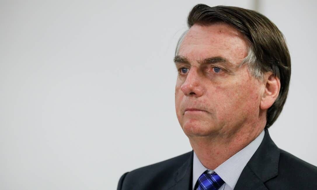Ministro do TSE consulta Moraes sobre uso de provas de inquérito das fake news contra Bolsonaro
