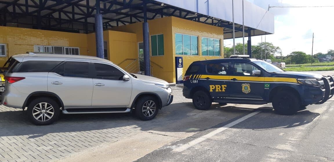 Veículo de luxo roubado avaliado em mais de R$ 200 mil é recuperado em Campina Grande