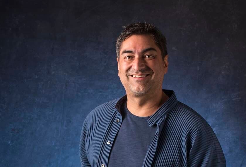 Após deixar Globo, Zeca Camargo assina contrato com a Band