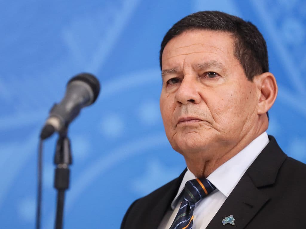 Empresas enviam carta a Mourão pedindo combate ao desmatamento; leia a íntegra