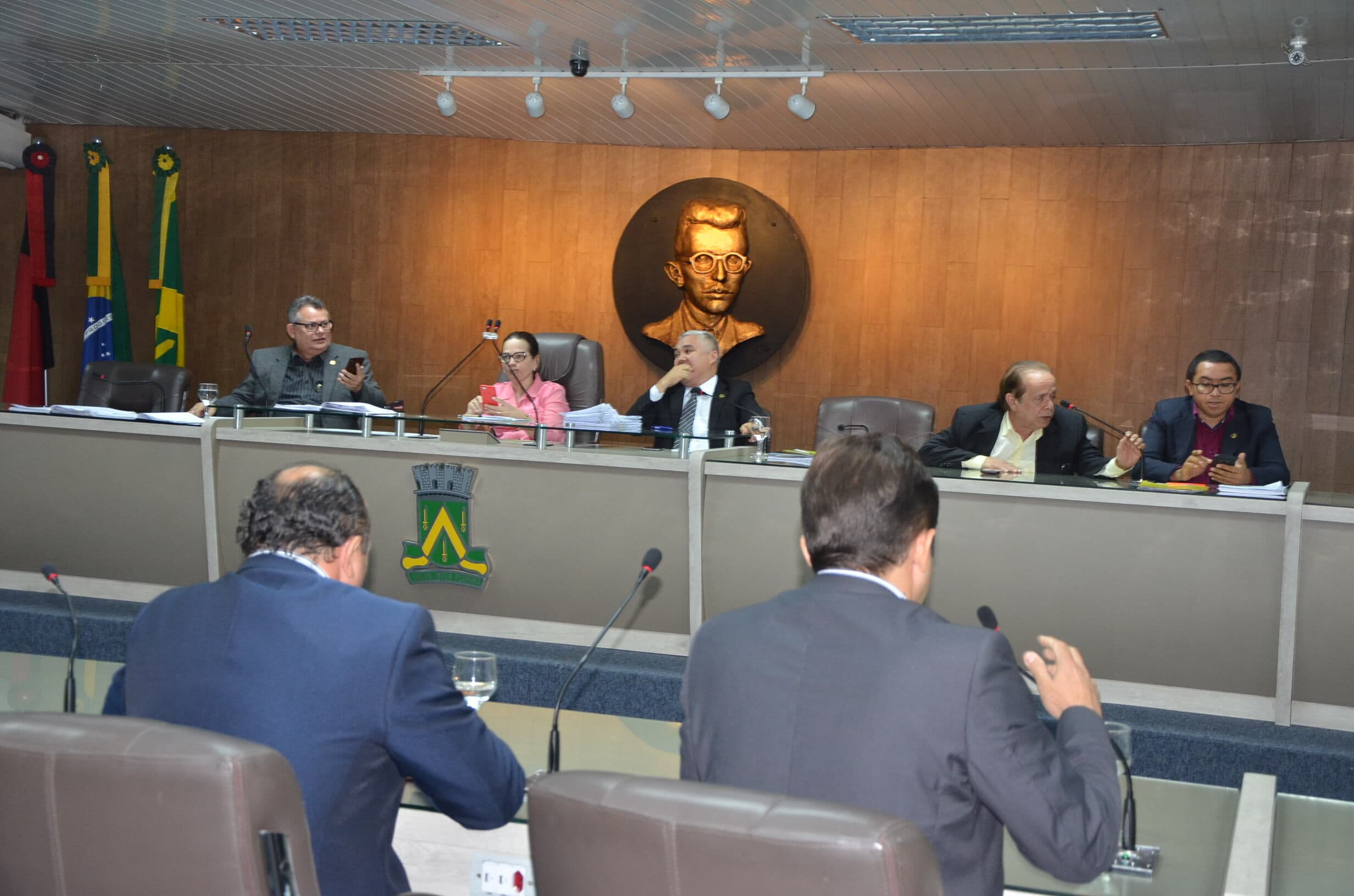 CGU detecta 49 servidores da Câmara de Campina Grande como recebedores ilegais do auxílio emergencial e CMCG notifica envolvidos