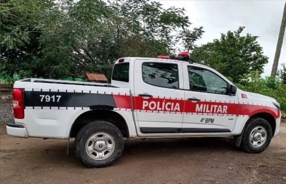 Polícia prende mulher e encerra festa com quase 200 pessoas em parque de vaquejada em Belém