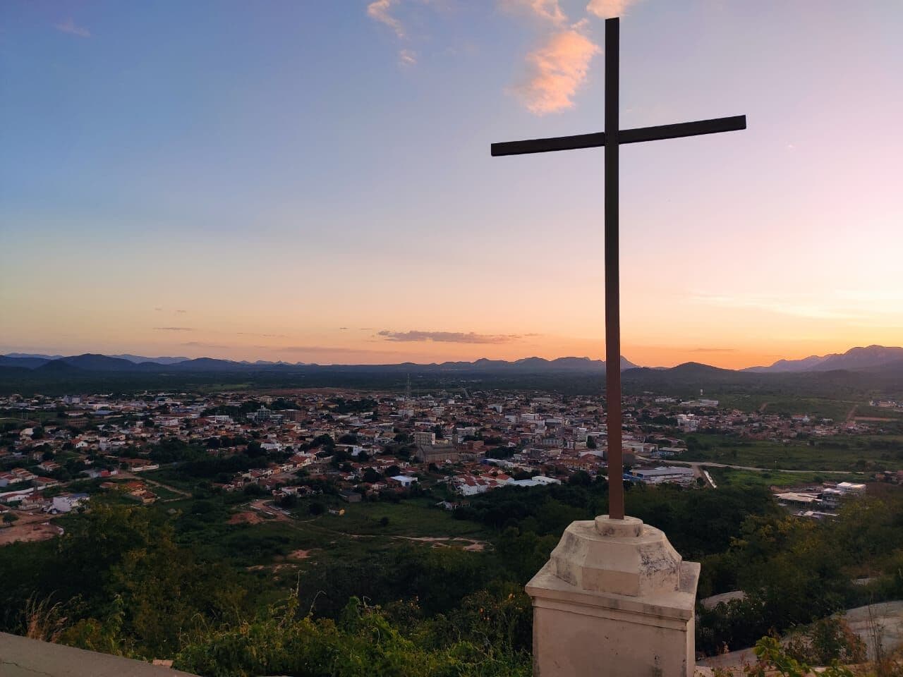 Delegado descarta que briga de facções tenha motivado chacina que vitimou quatro pessoas em Catolé do Rocha