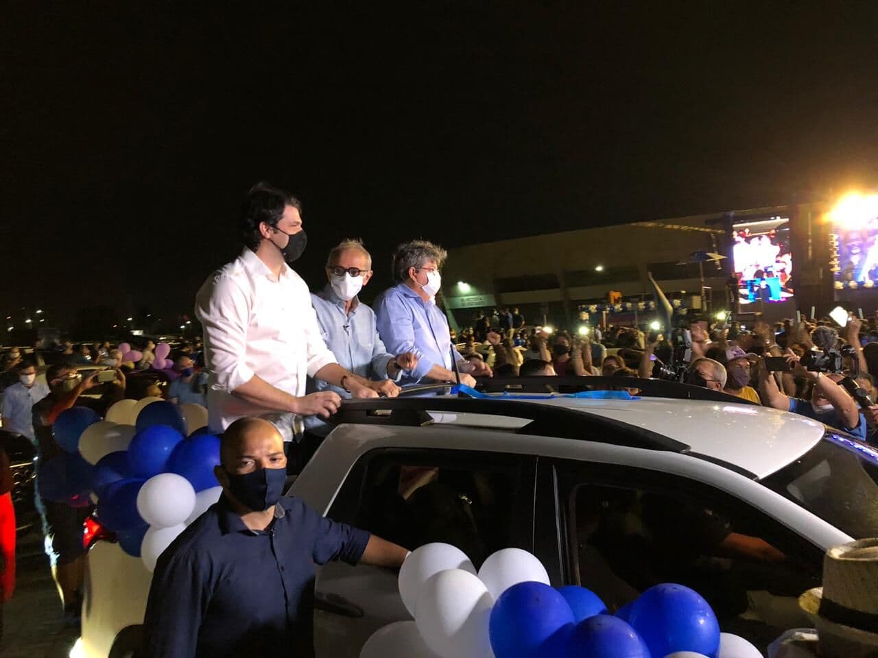 Cícero Lucena e Leo Bezerra oficializam candidatura à prefeitura de João Pessoa