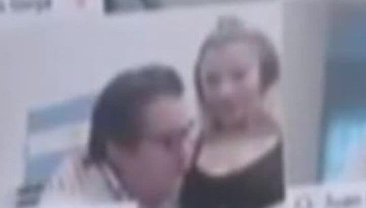 Deputado é suspenso após ser flagrado em cena erótica durante sessão virtual na Argentina