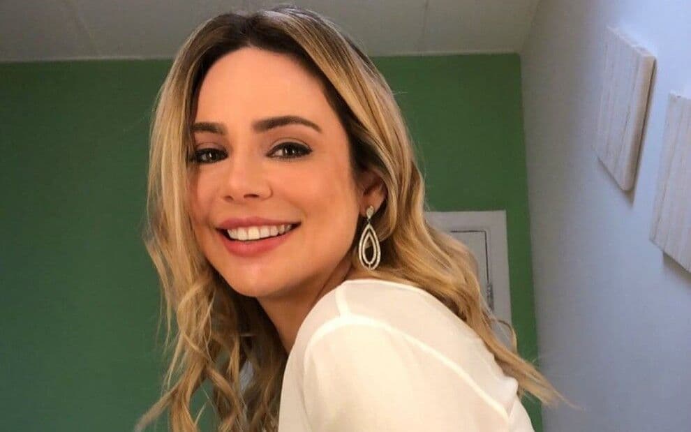 Rachel Sheherazade é contratada após demissão do SBT em menos de 24 horas