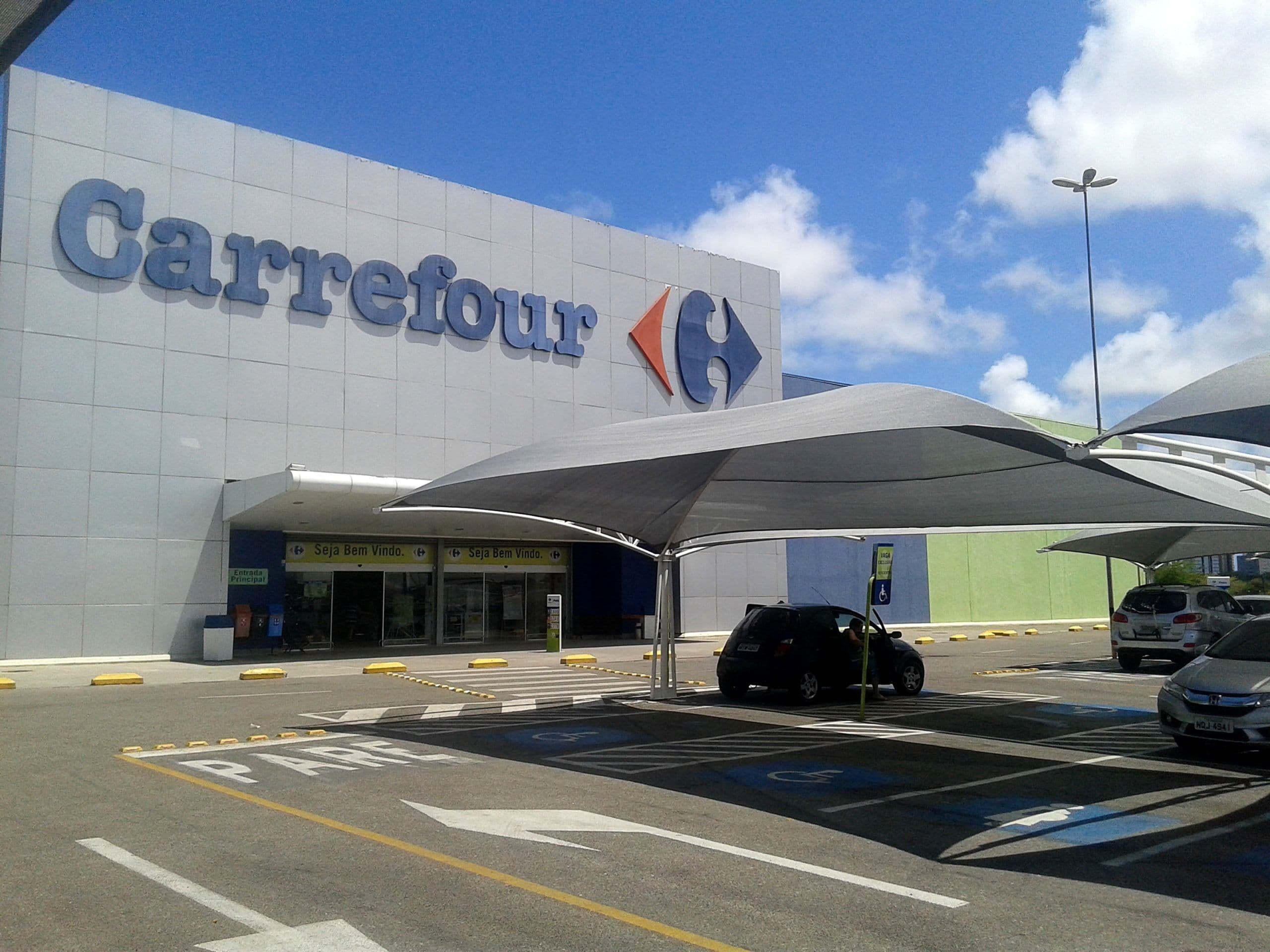 Grupo Carrefour vende unidade em Campina Grande para o Novo Atacarejo