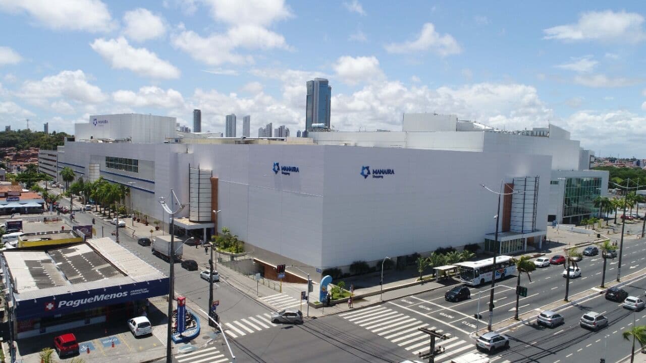 Lojas dos shoppings Mangabeira e Manairafuncionam até às 22h a partir desta terça-feira; Cinemas divulgarão em breve funcionamento