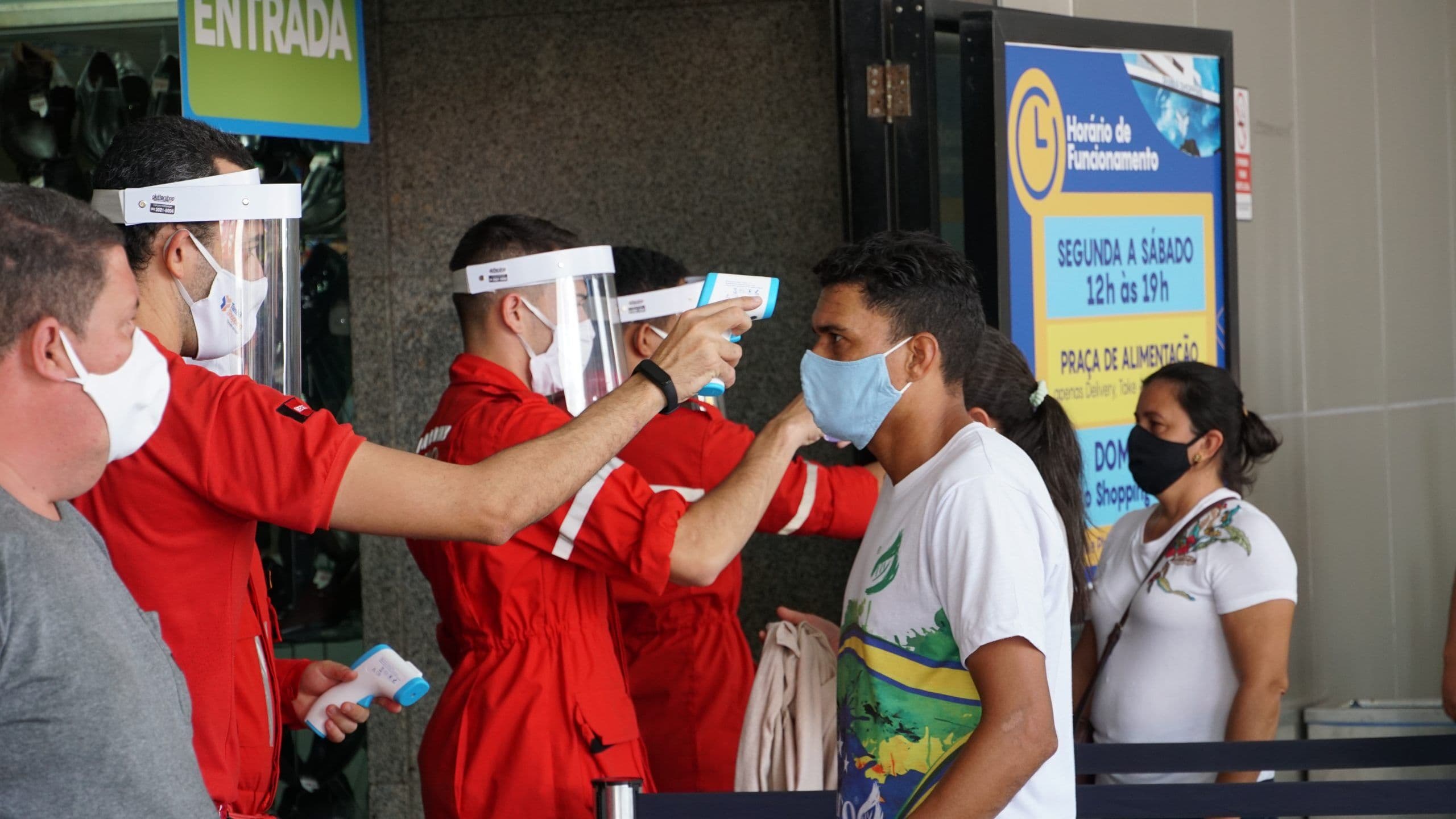Avaliação aponta aumento na taxa de transmissão da Covid-19 na Paraíba e 96% dos municípios estão com bandeira amarela ou laranja
