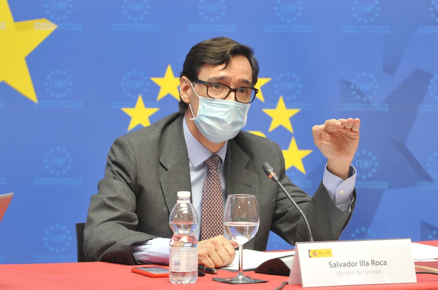 Espanha espera vacinar 70% da população até setembro de 2021