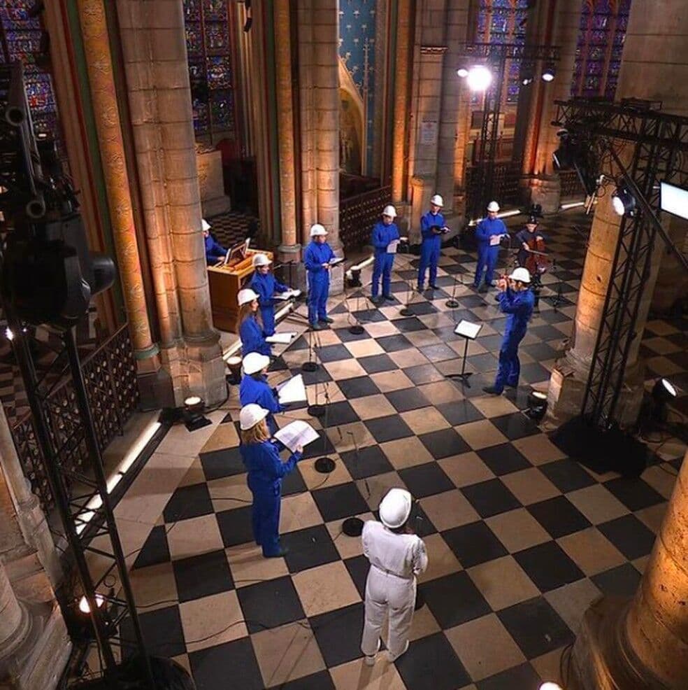 Catedral de Notre-Dame recebe primeiro concerto de Natal desde o incêndio em 2019