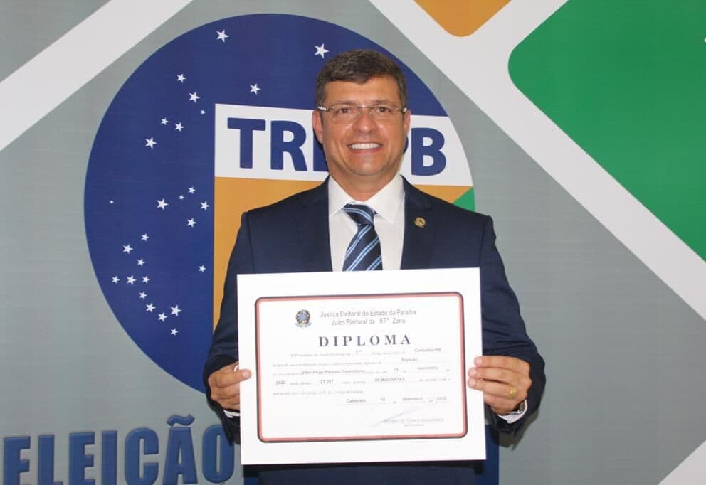 Vitor Hugo anuncia 13 nomes de secretários e assessores para a equipe de governo em Cabedelo