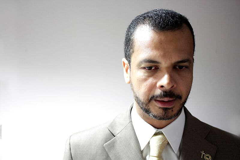 Governador da Paraíba exonera secretários Jutay Menezes e Fábio Carneiro