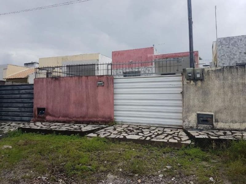 Banco Santander realiza leilão que inclui apartamento em João Pessoa e duas casas em Conde