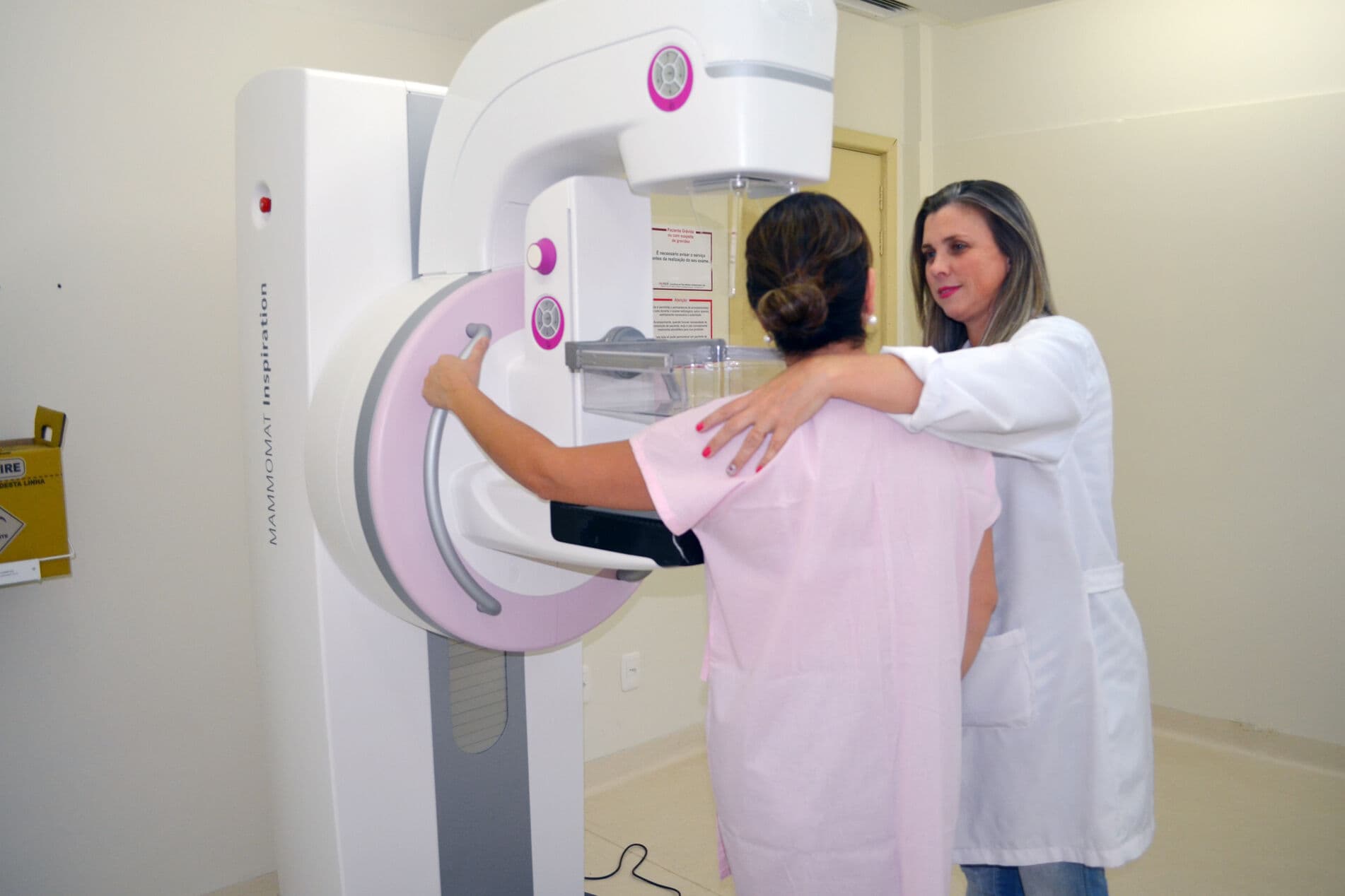 HUAC inicia marcação para mutirão do Outubro Rosa