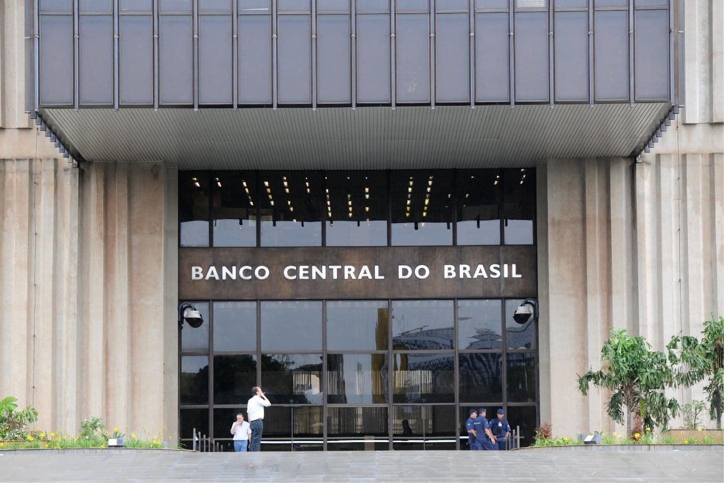 Banco Central diz que poderá subir juros mesmo com manutenção do teto de gastos