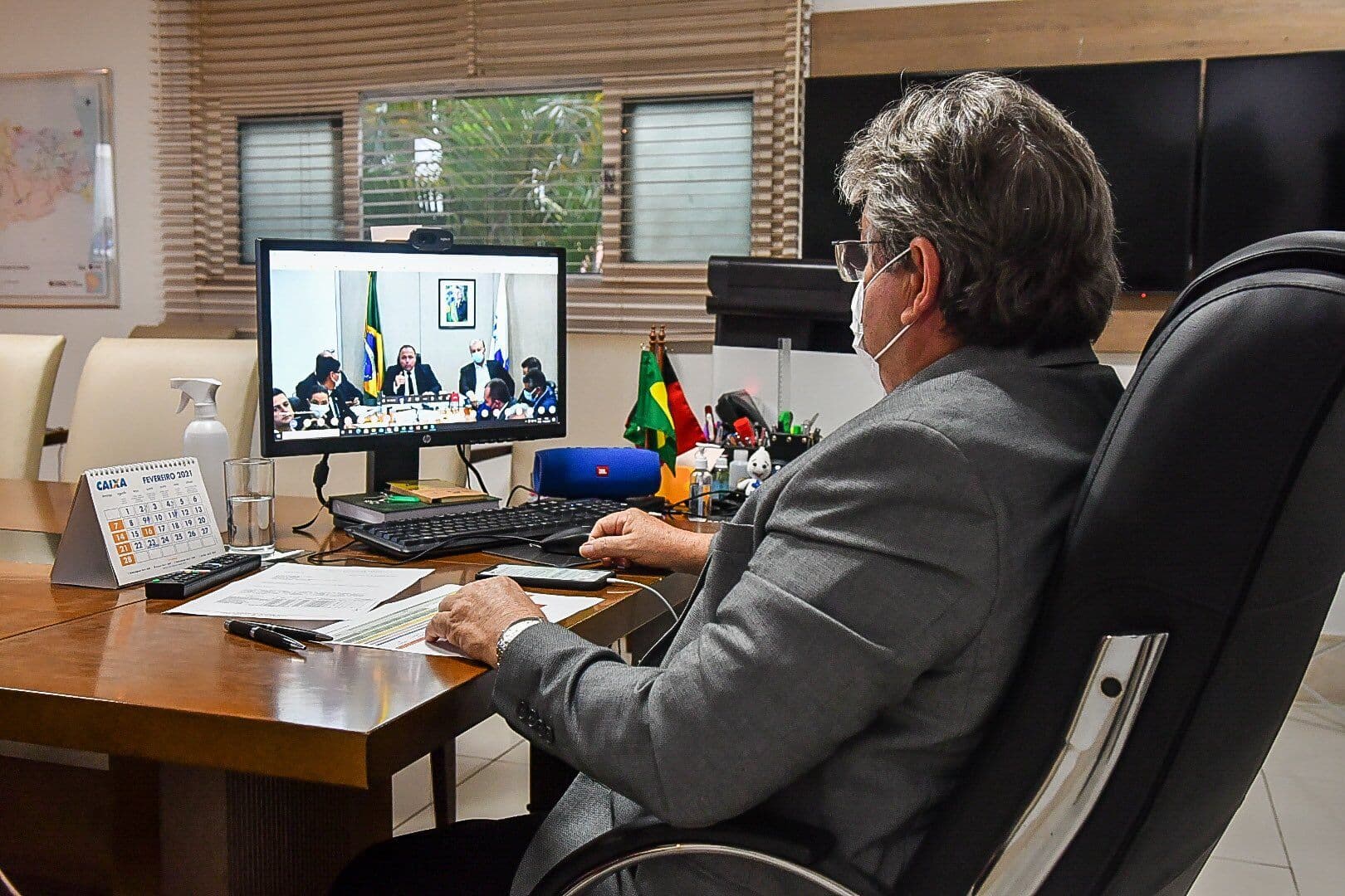 Após reunião com Ministro da Saúde, João Azevêdo prevê vacinação dos grupos prioritários até maio na Paraíba