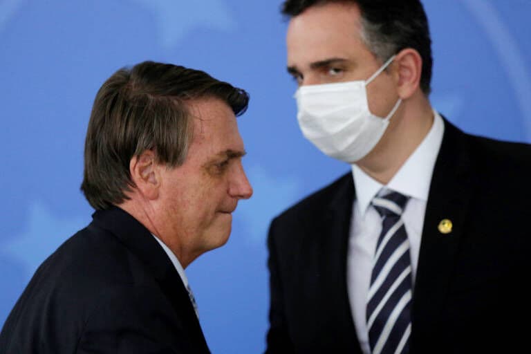 Sem citar Bolsonaro, Pacheco ataca 'minoria desordeira' e diz que negacionismo é brincadeira macabra