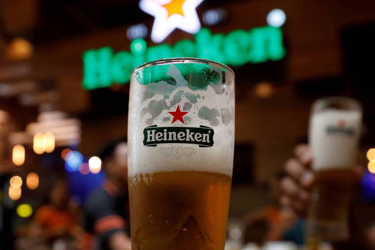 Pecuaristas lançam campanha 'Churrasco sem Heineken' nas redes sociais