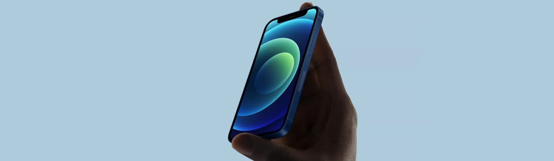 Câmara de João Pessoa lança licitação para compra de 35 iPhones com pacote ilimitado de internet por quase meio milhão de reais