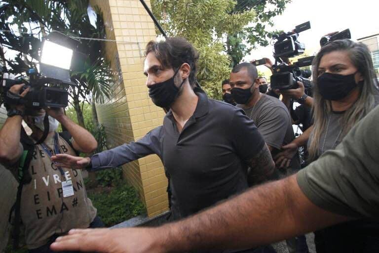 Justiça do Rio mantém Dr Jairinho, que está preso, na cadeira de vereador