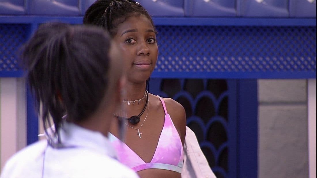 Camilla vence prova do Anjo do "BBB1" e dá Monstro para Arthur, Caio e Gil