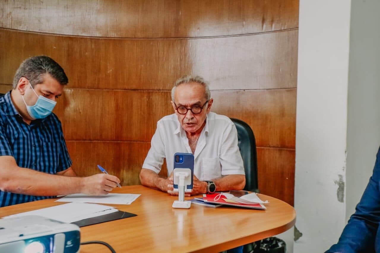 Em reunião com secretário do Ministério da Economia, Cícero Lucena garante avanços ao programa Cidade Sustentável em João Pessoa