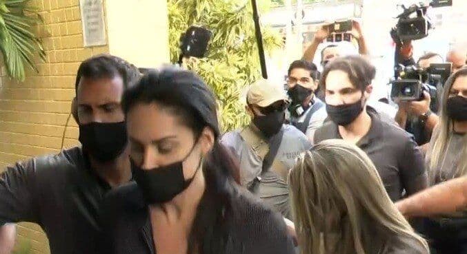 Caso Henry: Justiça aceita denúncia e Monique e Jairinho viram réus