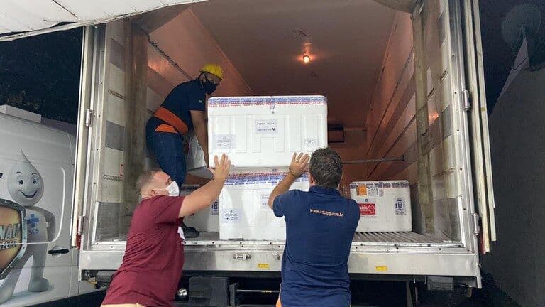 Paraíba recebe mais vacinas contra Covid-19 e distribui 73.210 doses nesta quarta-feira