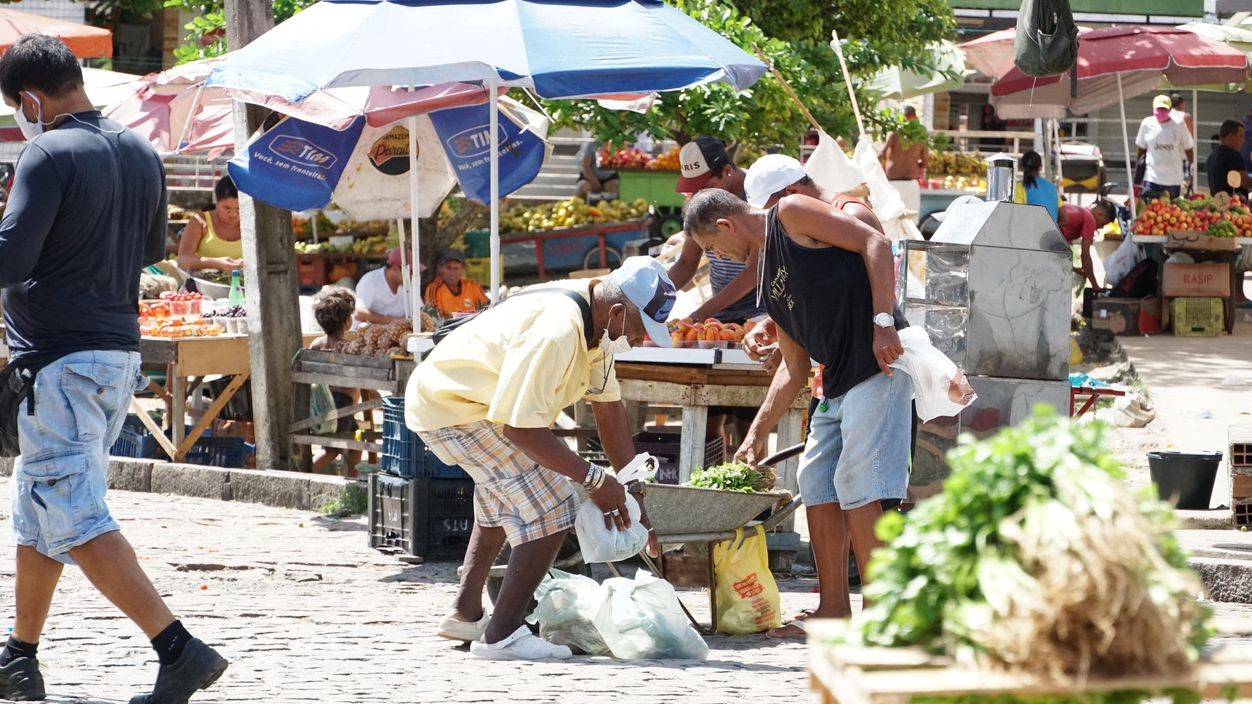 NOVO DECRETO: Funcionamento do comércio será restrito nos fins de semana em toda a Paraíba