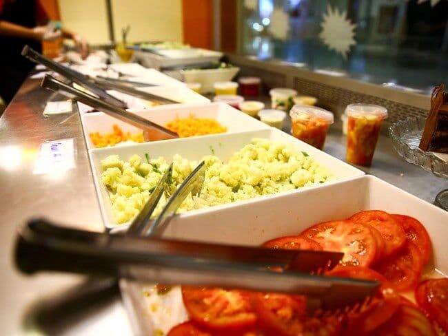 Representantes de bares e restaurantes veem como “alívio” novo decreto e pedem contribuição da população para cumprimento de medidas sanitárias