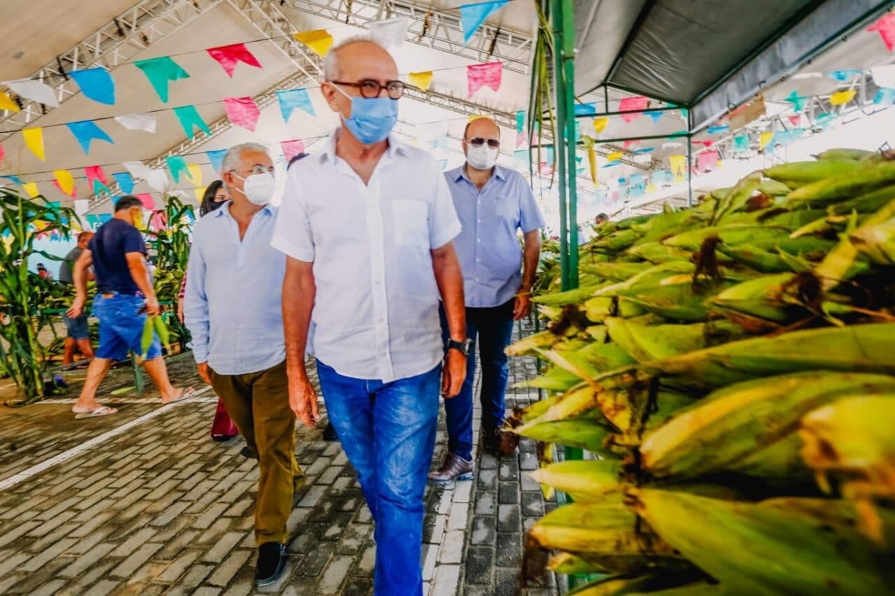 Cícero Lucena participa da abertura do Festival do Milho realizado pela Cecaf em João Pessoa