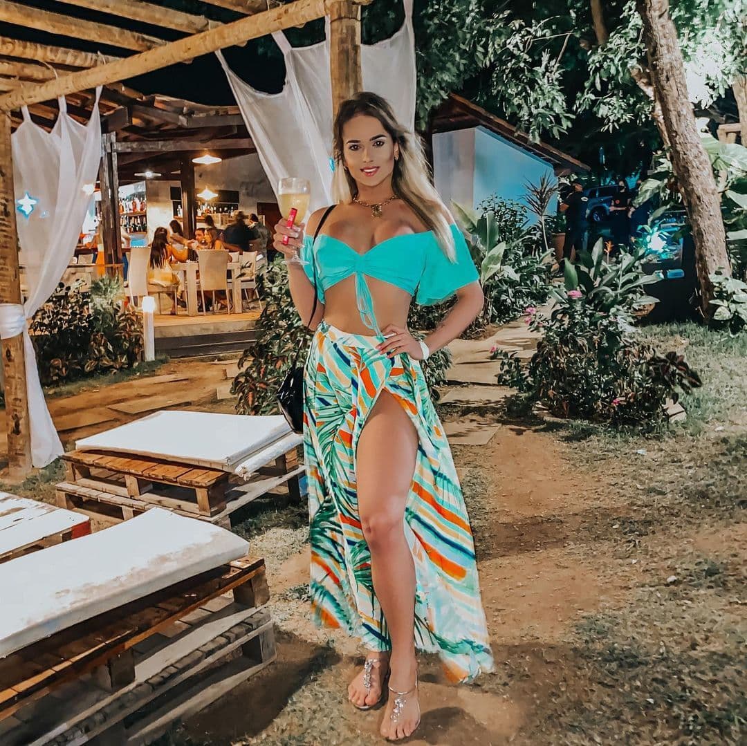 Morre aos 24 anos digitial influencer, filha de ex-prefeito de Cajazeiras, vítima de complicações da Covid-19