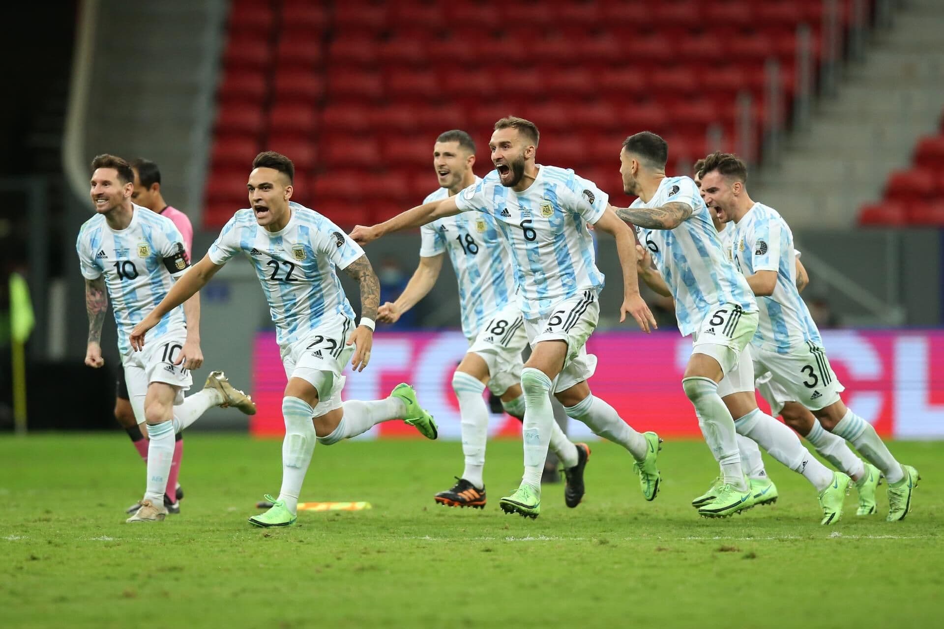 Argentina bate Colômbia nos pênaltis e faz final da Copa América com Brasil