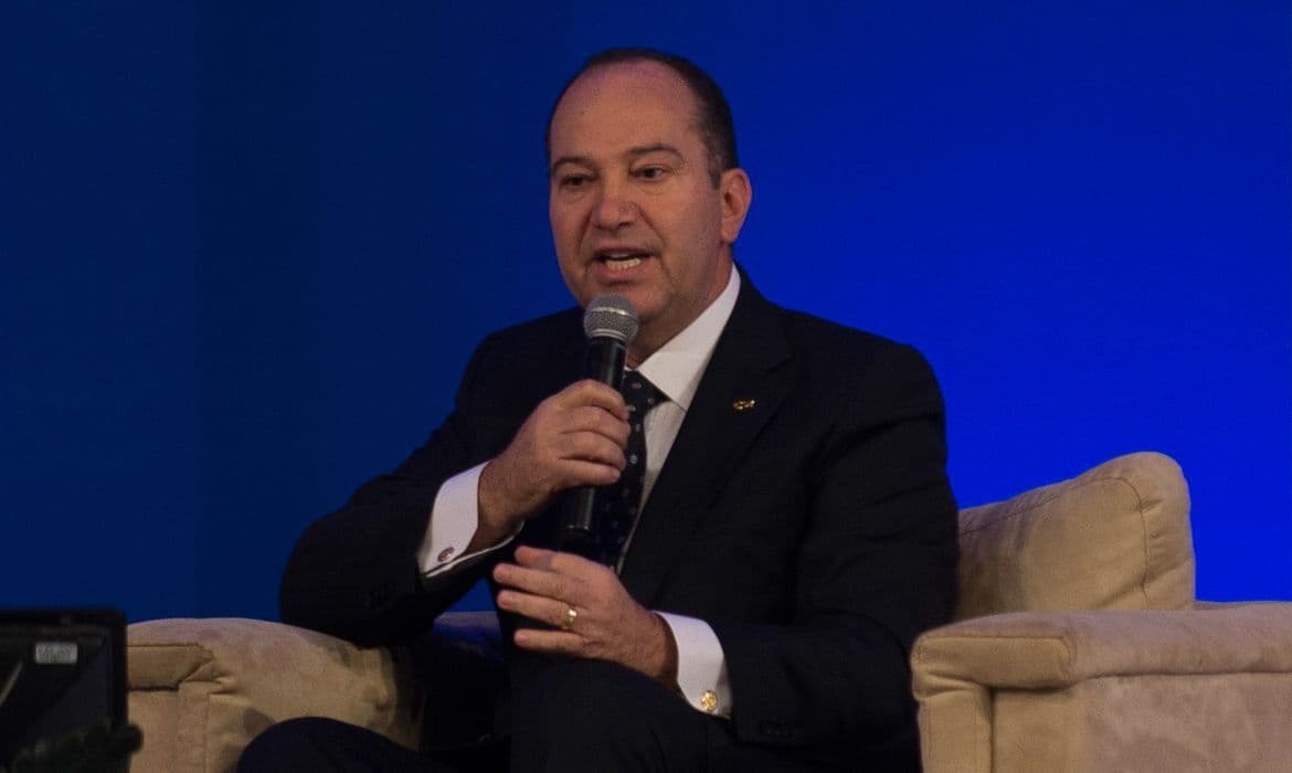 Desembargadora suspende prisão e cobrança de fiança do pastor Everaldo